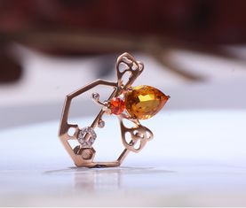 私人定制珠寶走俏 宜菲珠寶不僅賣(mài)商品，更是創(chuàng)意與情感的傳遞者